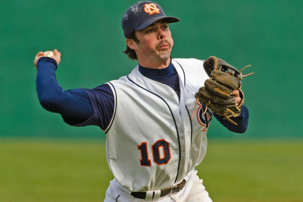 Eagles squeeze out split at L-R to capture weekend series
