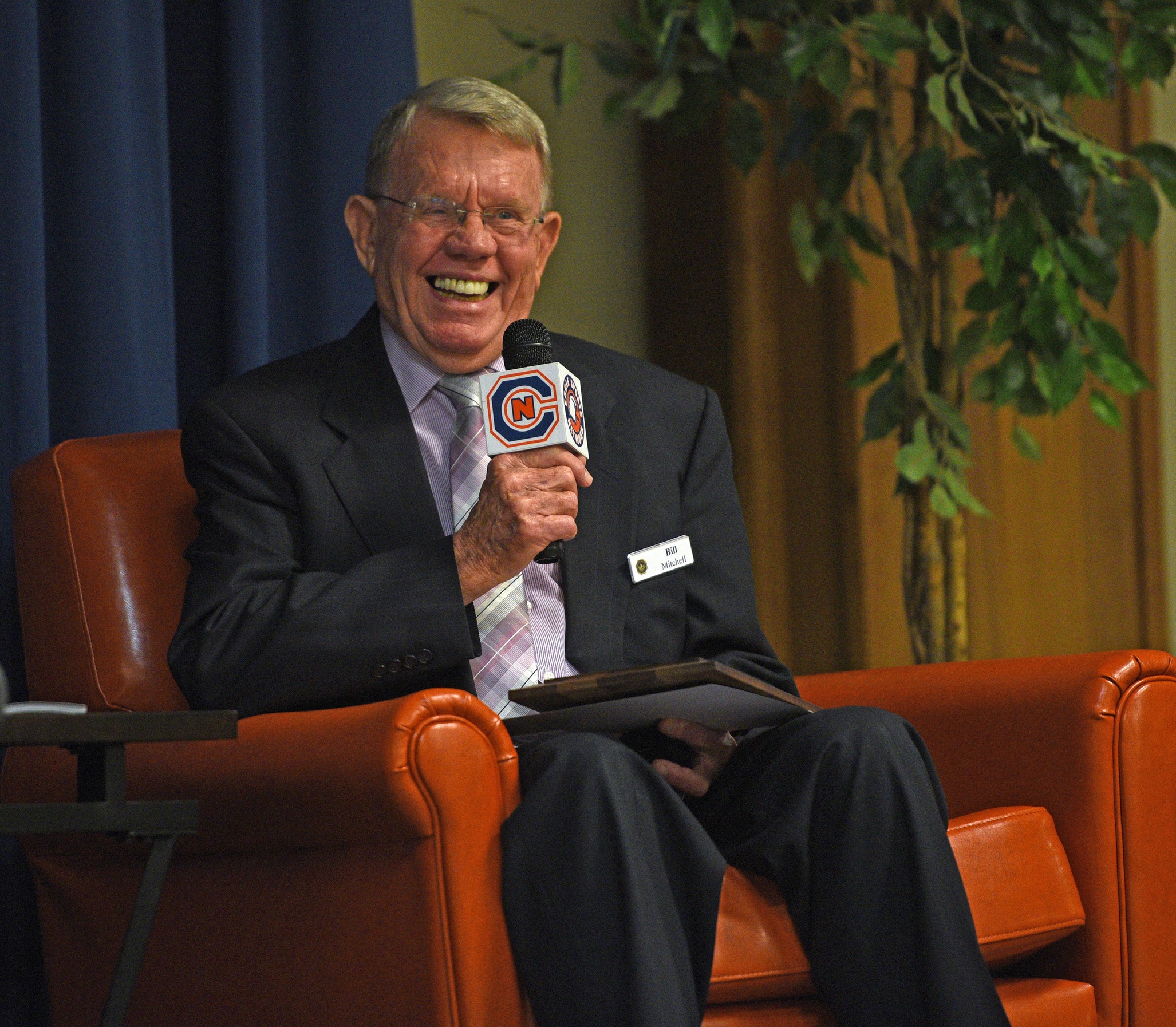 C-N legend Bill Mitchell inducted into Mars Hill Hall of Fame
