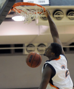 Eagles falter down stretch at Wingate, 87-74