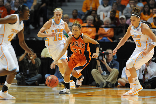 No. 8 Lady Vols Defeat Lady Eagles, 124-34, In Exhibition Thursday Evening