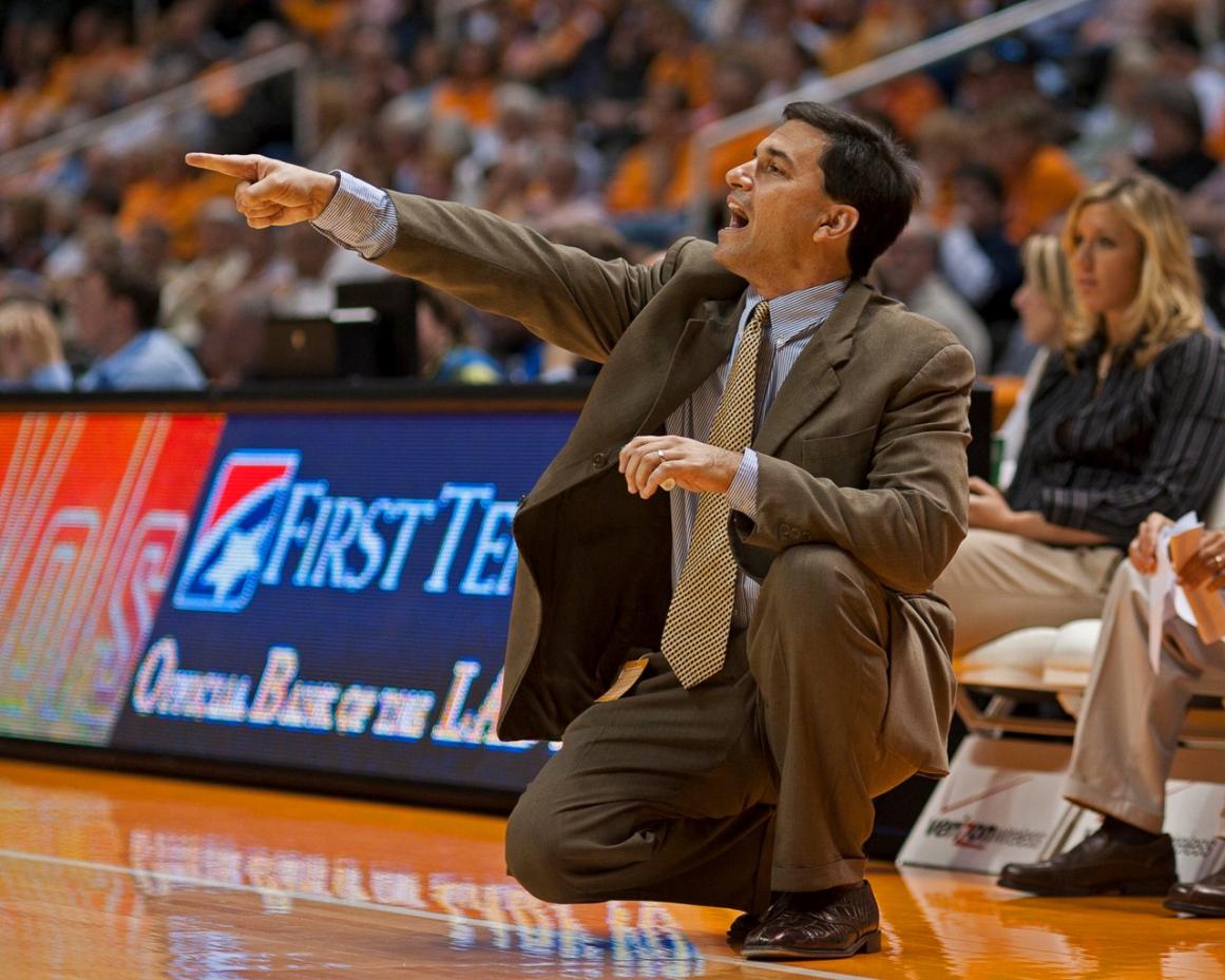 Lady Eagle basketball signs three student-athletes for 2011-12 season