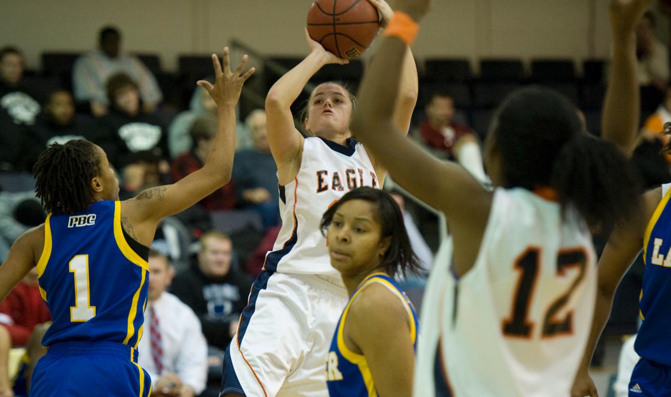 Carson-Newman rally comes up short against second-ranked Lander, 75-73