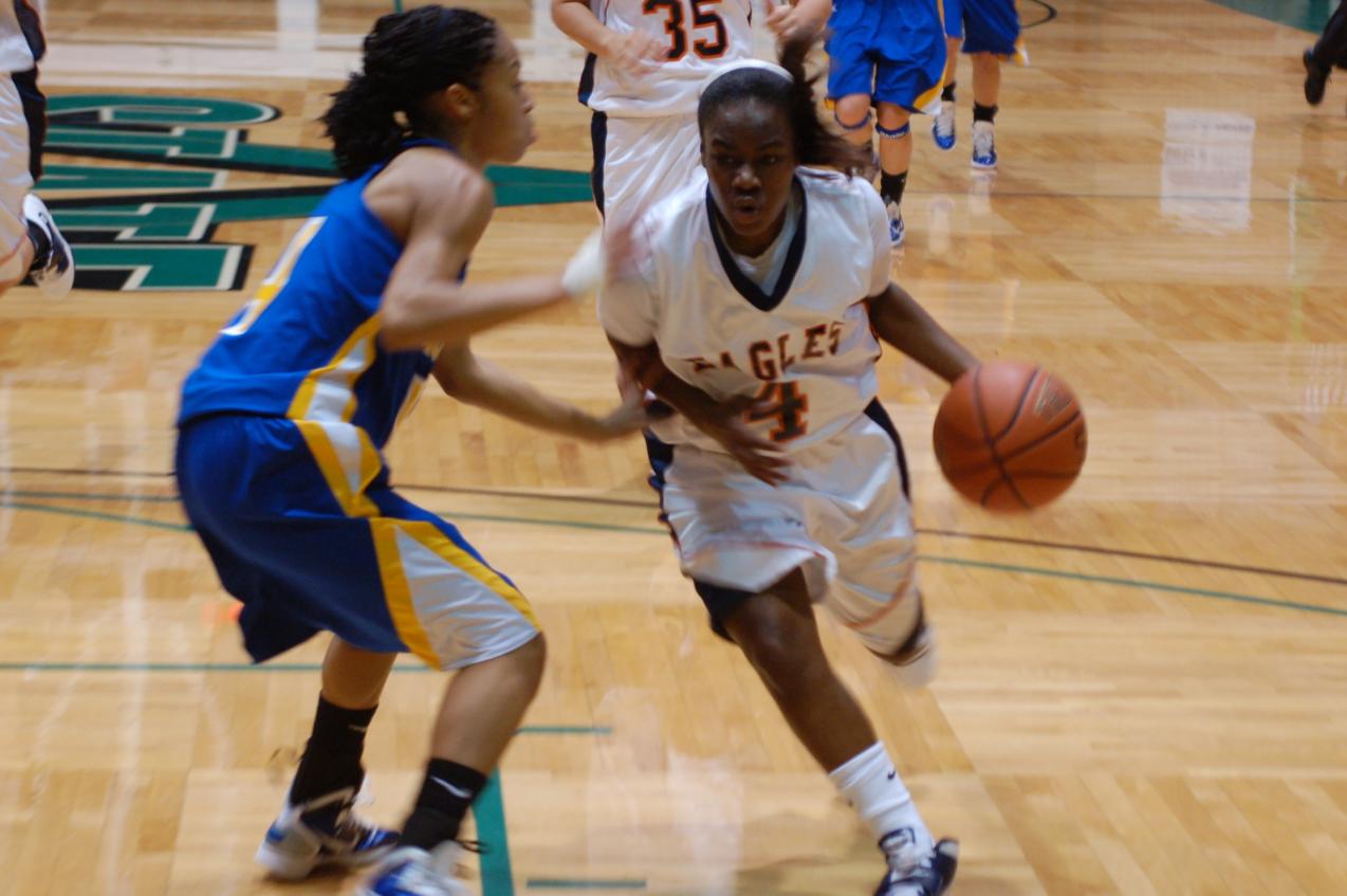 Lady Eagles hold off Southern Arkansas for 87-77 victory in Lloyd Clark Classic