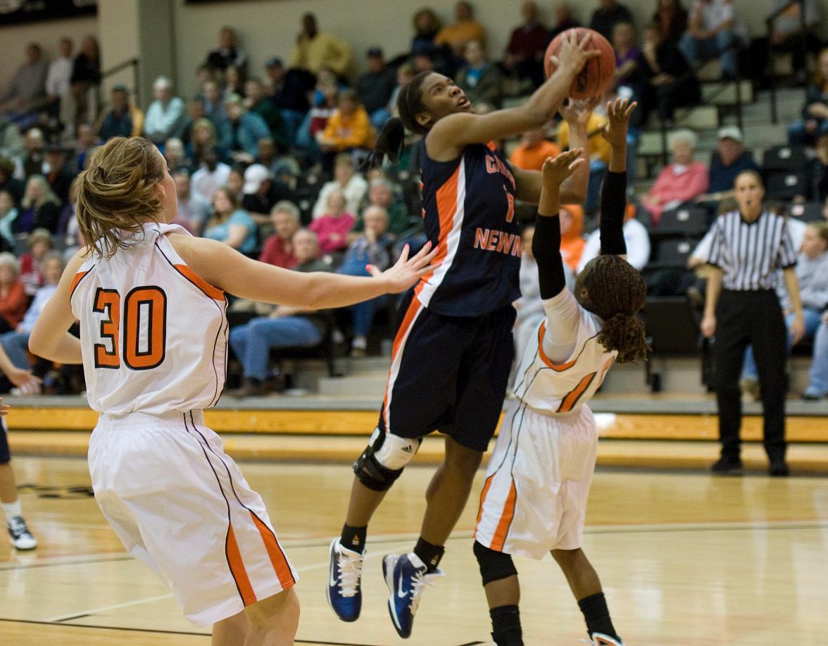 Lady Eagles' comeback falls short at Tusculum, 77-73