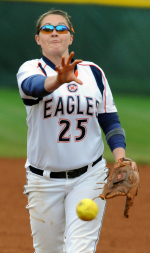 Templeton's shutout leads Carson-Newman past Mars Hill in SAC Tournament Opener, 5-0