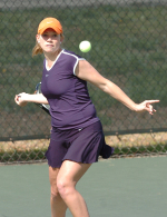 Lady Eagles Knock Off Wingate, 5-4