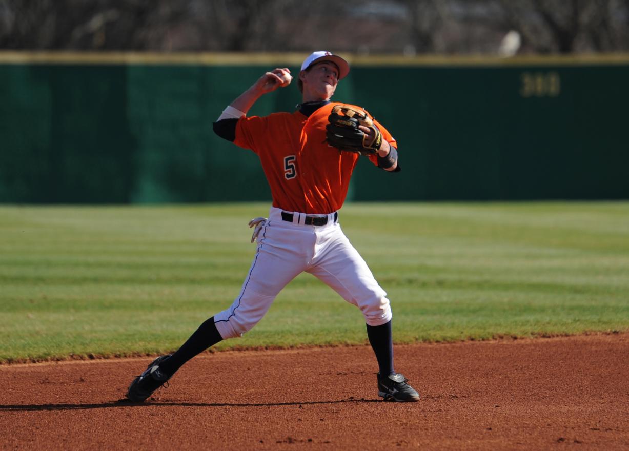 Eagles drop series opener to Tusculum, 5-3