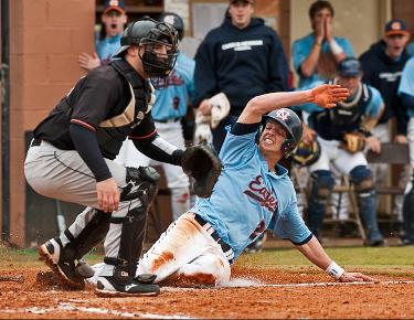 Pitching helps Eagles sweep doubleheader in Augusta