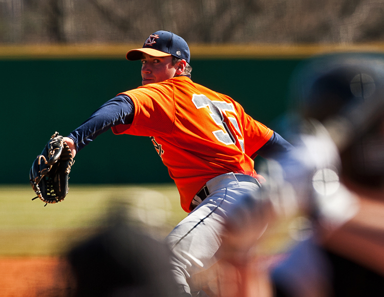 Roberts rakes and Britt fires a gem as Eagles take series with Wolves