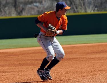 Baseball ties school record with six errors in 15-5 loss to King
