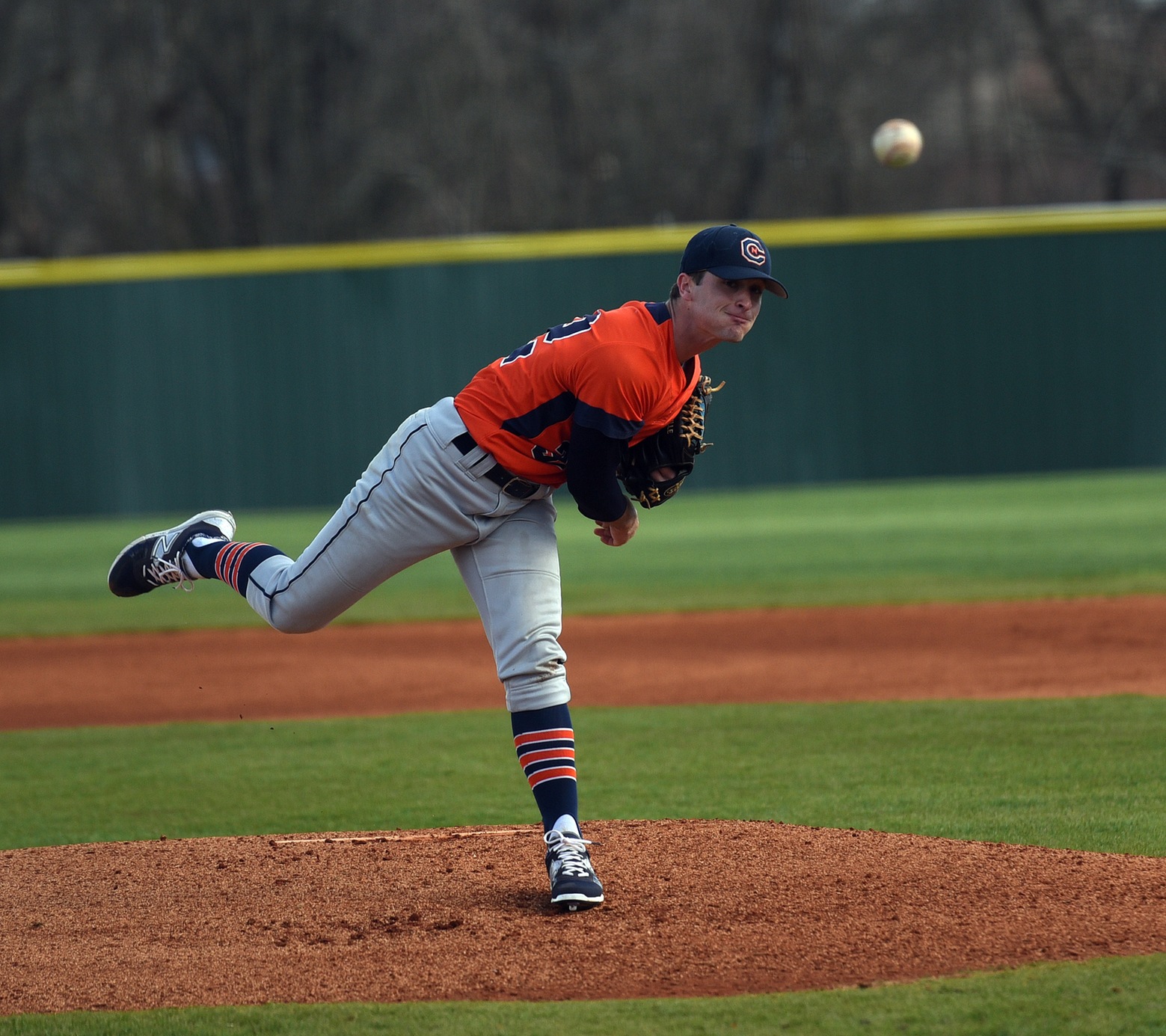 Road skid continues as Wolves secure sweep over Eagles