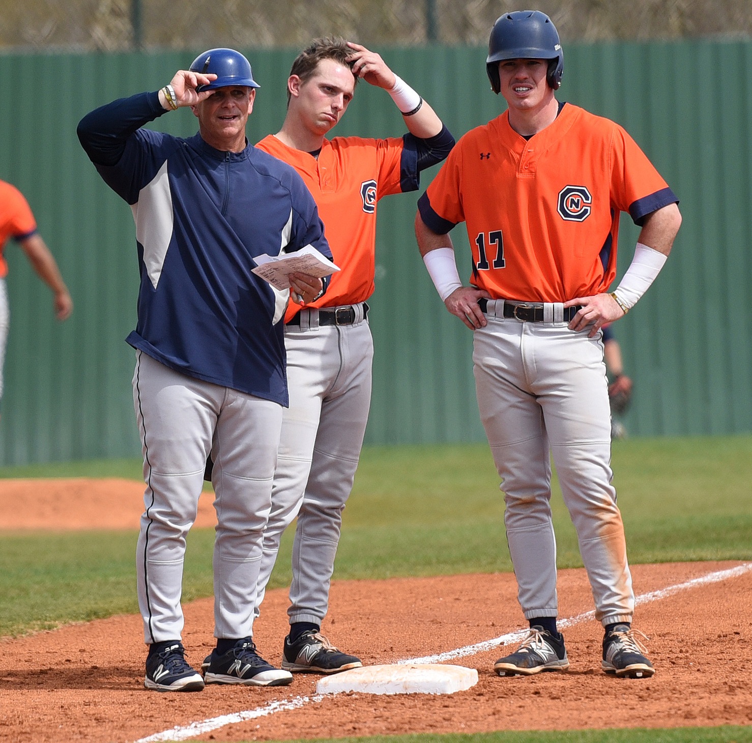 League action sees Eagles host Bears