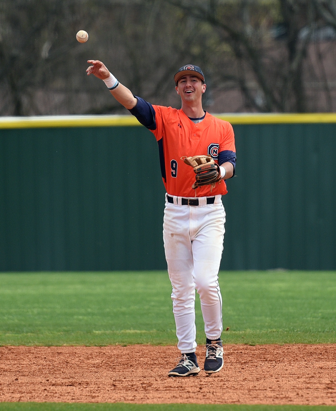 Hawks hustle to Volunteer State to face Eagles
