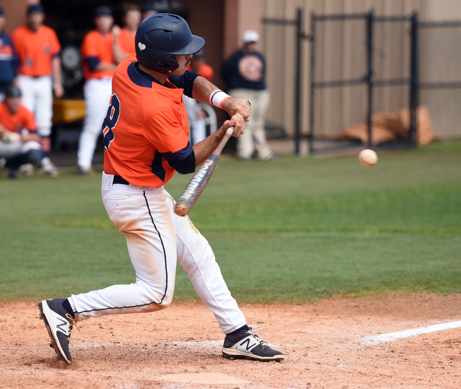 Miscues cost Eagles as &lsquo;Splitters sweep doubleheader