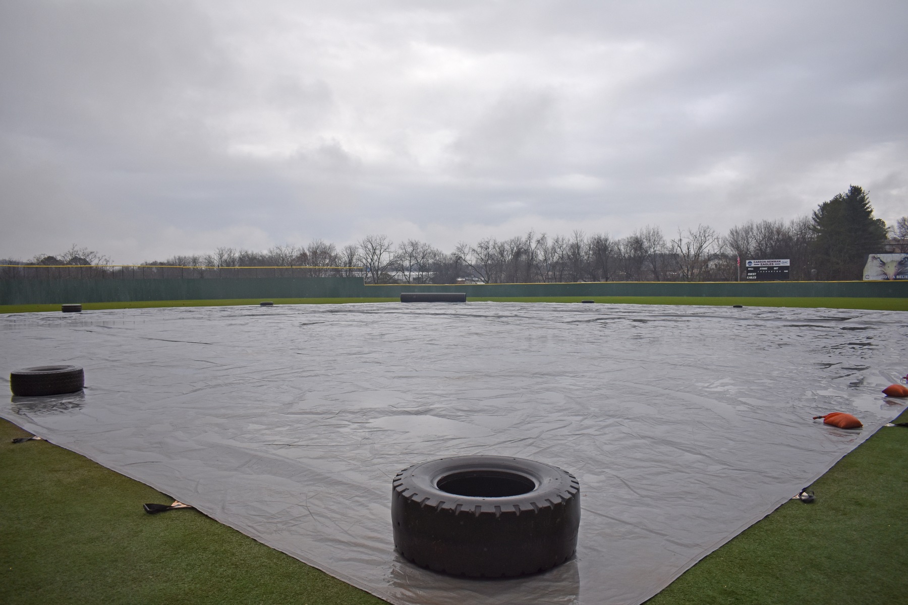 Thunderstorms delay start of C-N and Coker