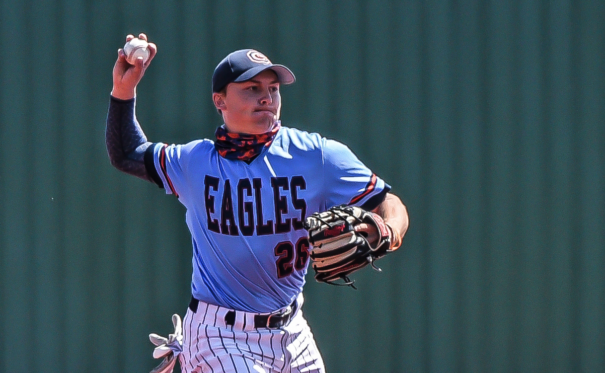 Clutch Eagles sweep &lsquo;Splitters with one-run triumphs