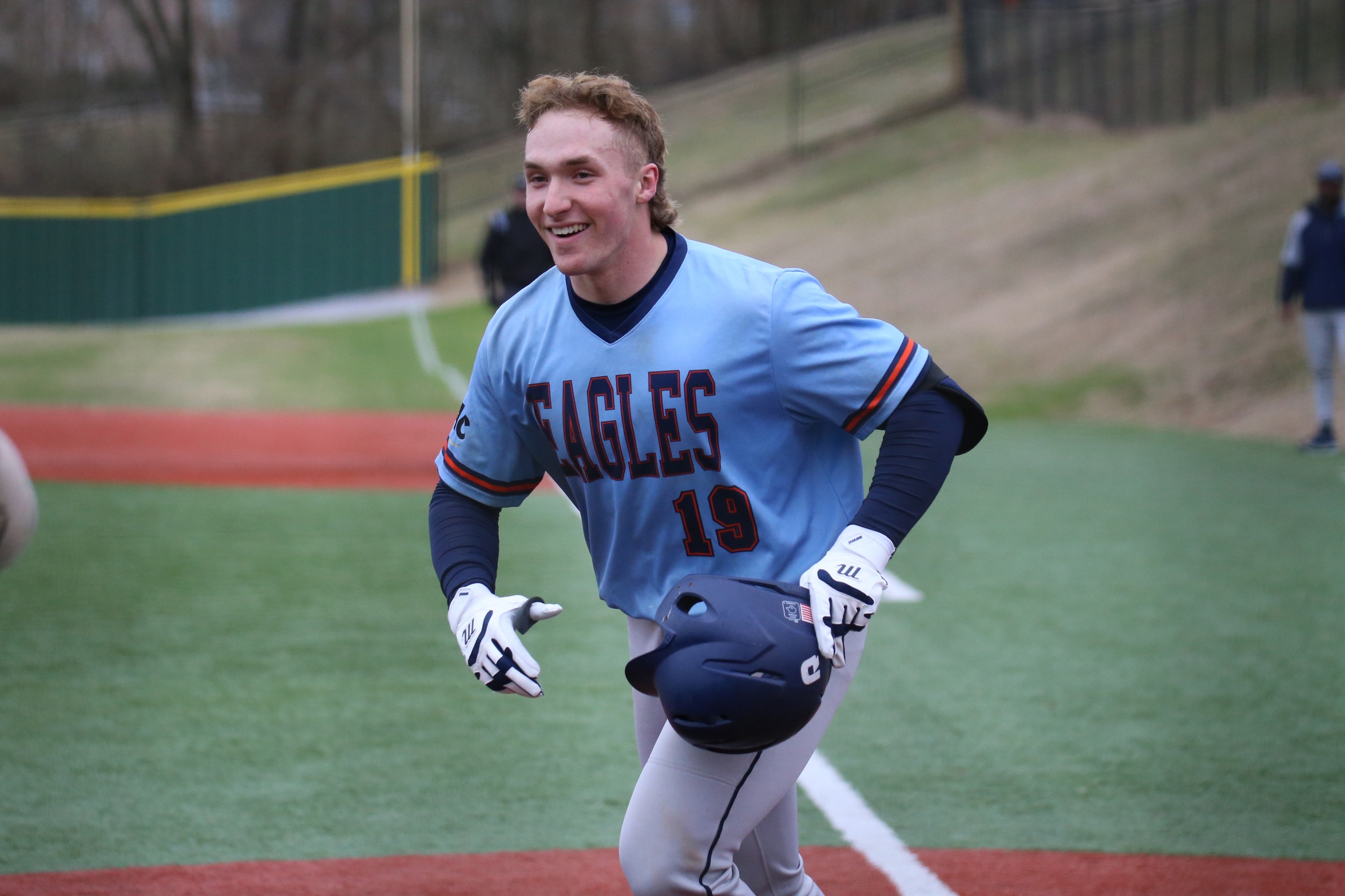 Sweet-swinging Eagles travel to USC Aiken