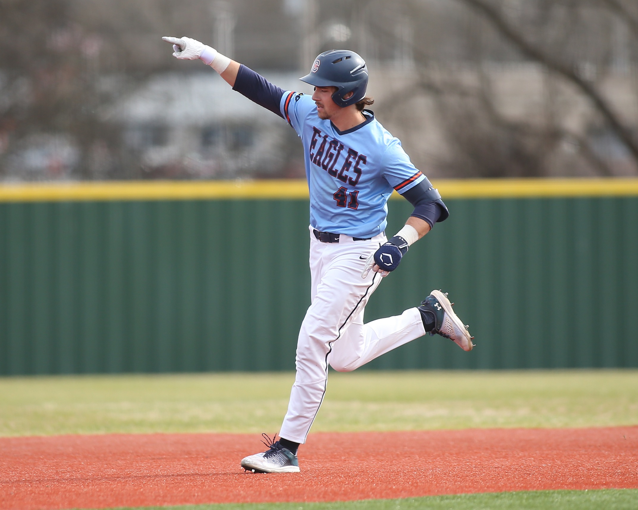 Travis&rsquo; four homer day lifts C-N to sweep of Wasps