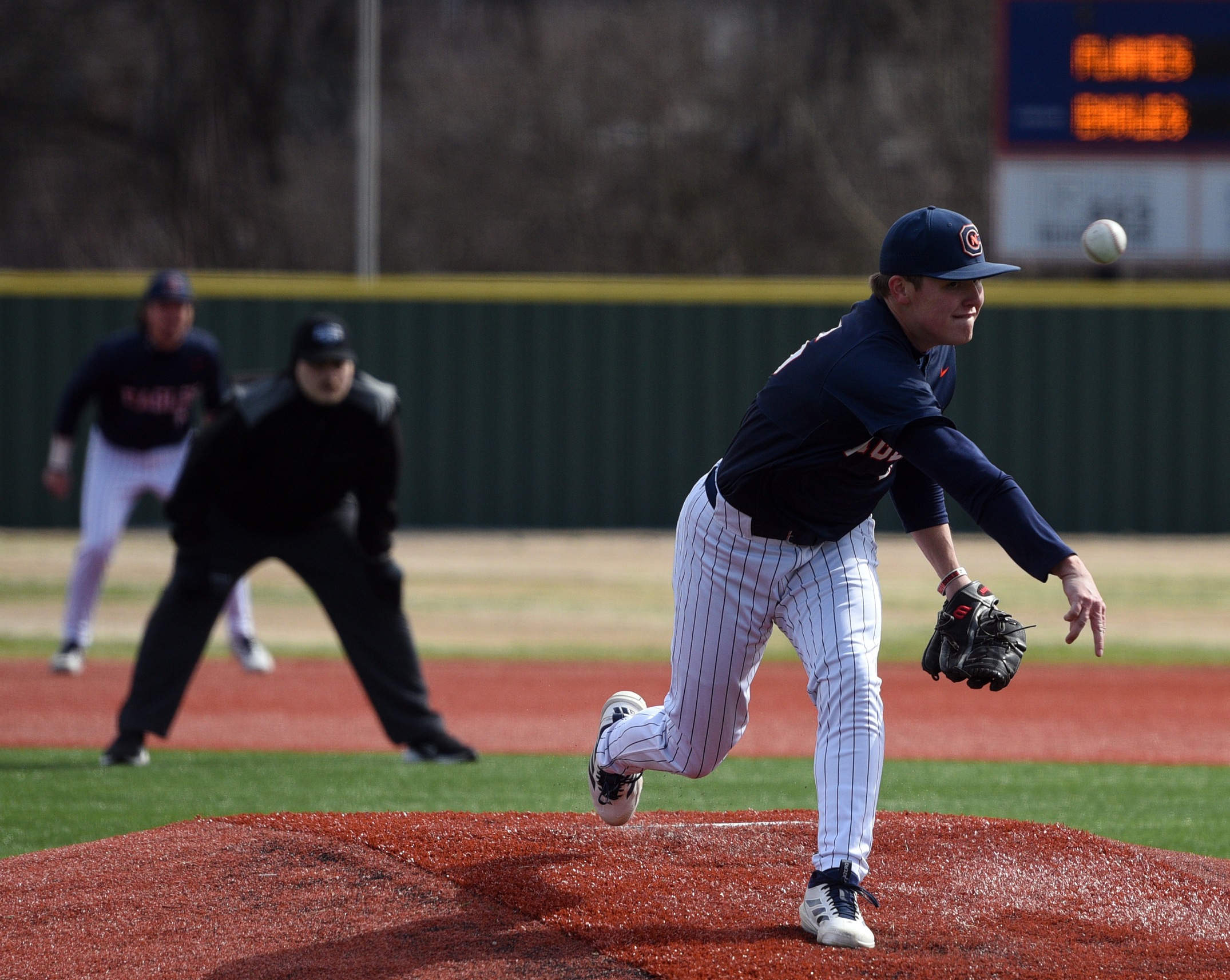 C-N closes eight-game road stretch at Shorter