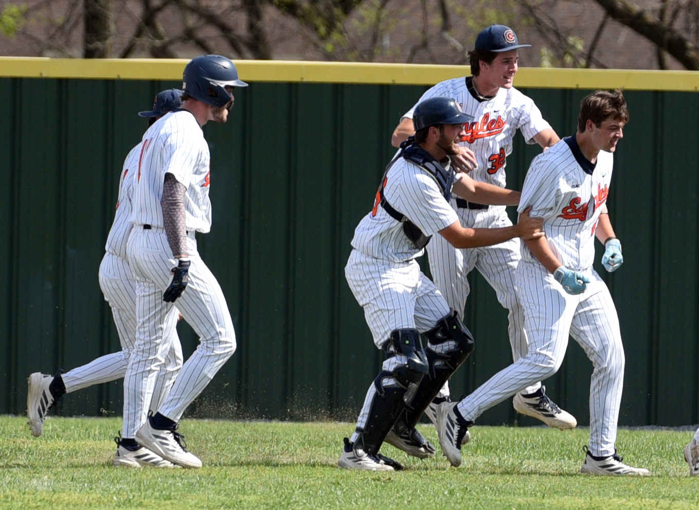Eagles storm back in the ninth, split doubleheader with #19 Wingate