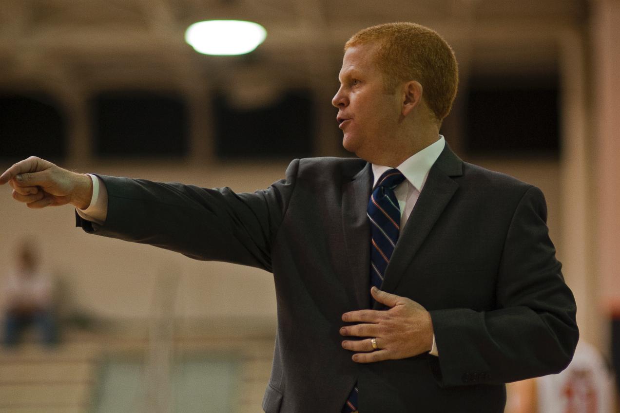 Eagles Pull Away From Hiawasse, 95-75, as Benson Picks Up First C-N Win