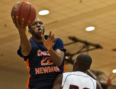 Hoops alum Davis named Regionalliga Player of the Year