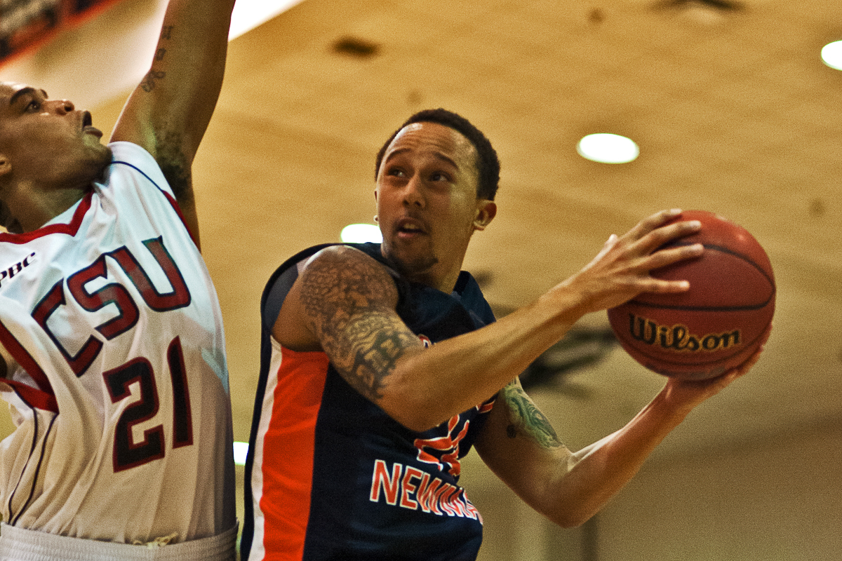 Five double-figure scorers send Eagles scooting past CSU 84-60