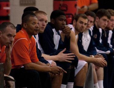 Men&rsquo;s basketball sets &ldquo;Drill Factory&rdquo; camps for June and July