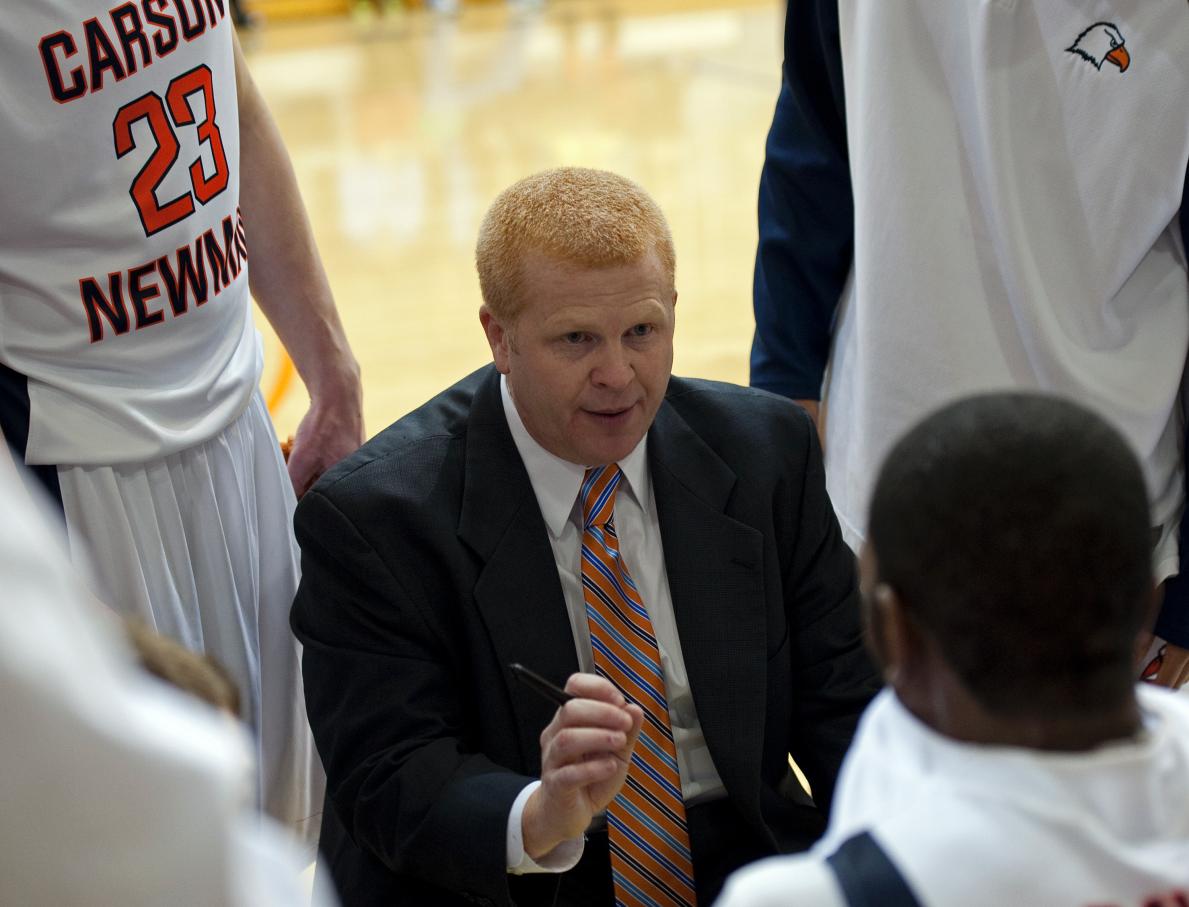 Eagles fall to no. 19 Railsplitters 69-64