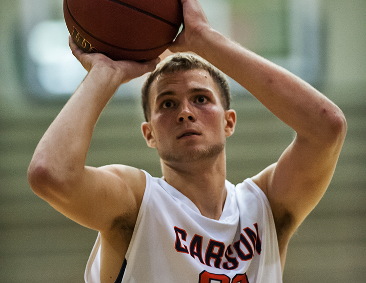 Eagles traverse to Charlotte to challenge Golden Bulls