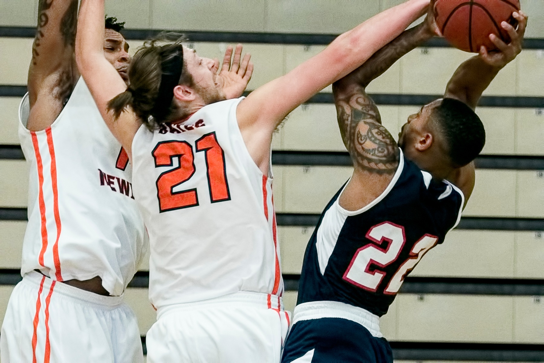 Streaking Indians await Eagles in Goodman Gym