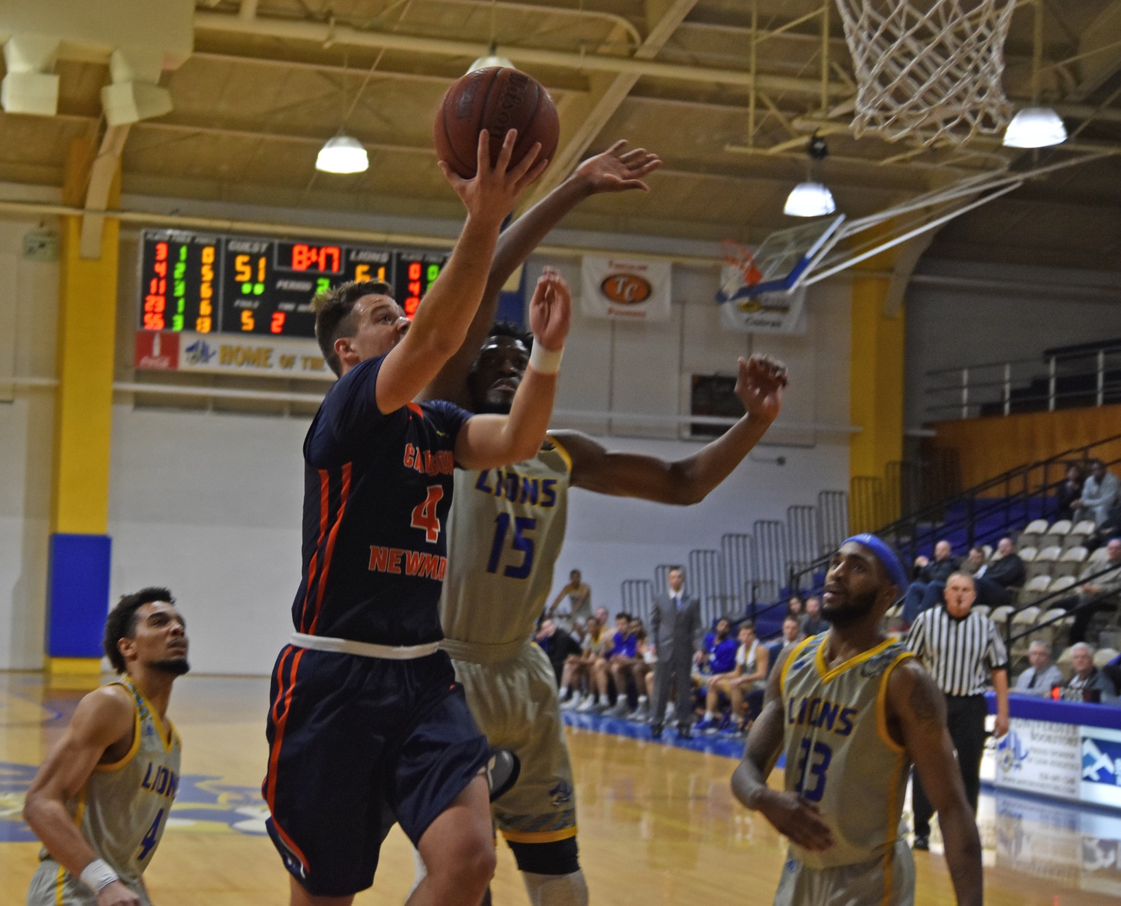 C-N opens 2019 with sharp-shooting Cavs