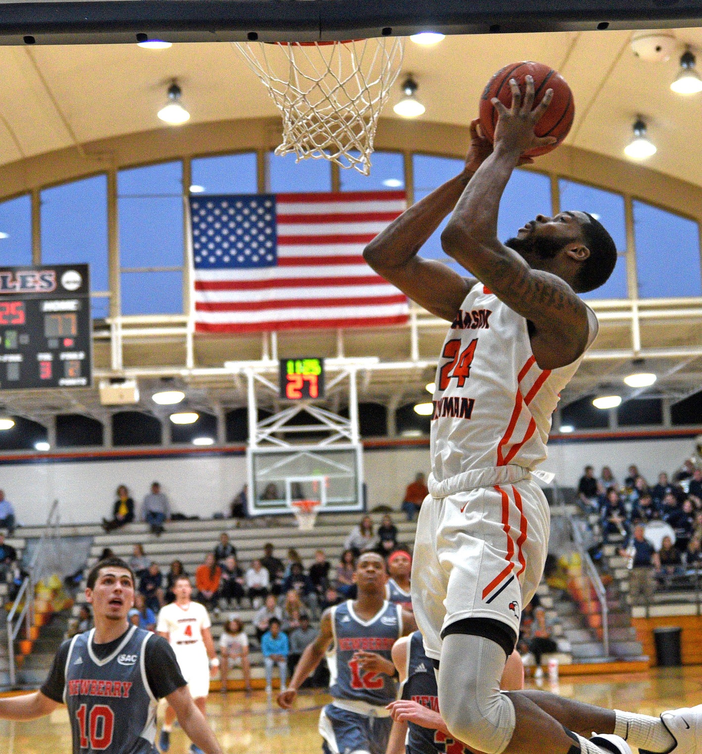 C-N wraps up nonconference play with Golden Bulls