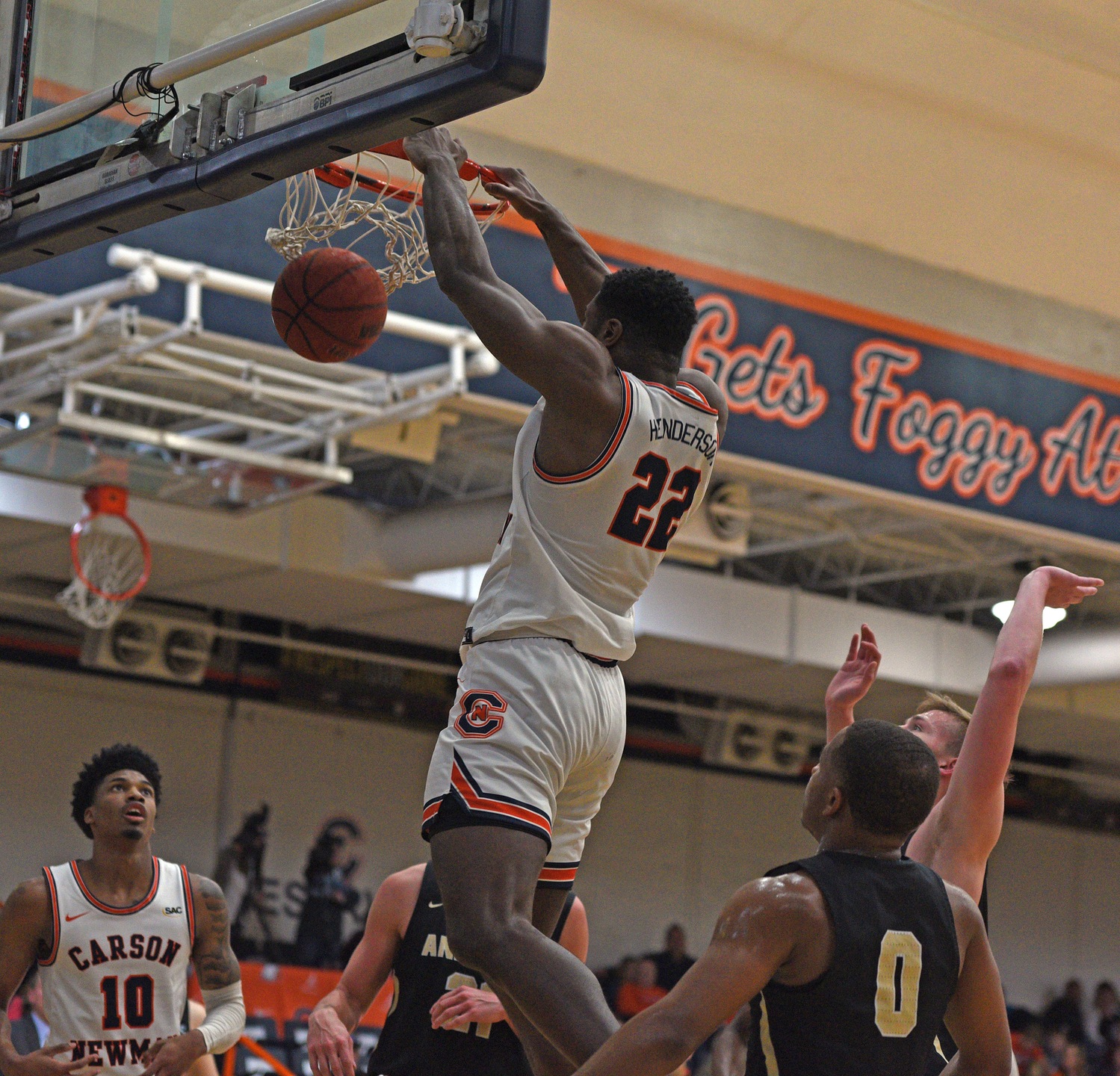 Nottingham&rsquo;s miracle heave stuns C-N