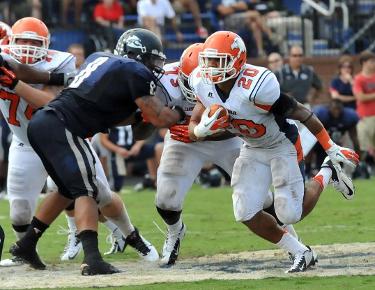 Baker, Duncan and Taylor make USA Football Network preseason All-America teams
