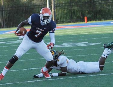 Balanced attack propels C-N past Wayne State 55-28