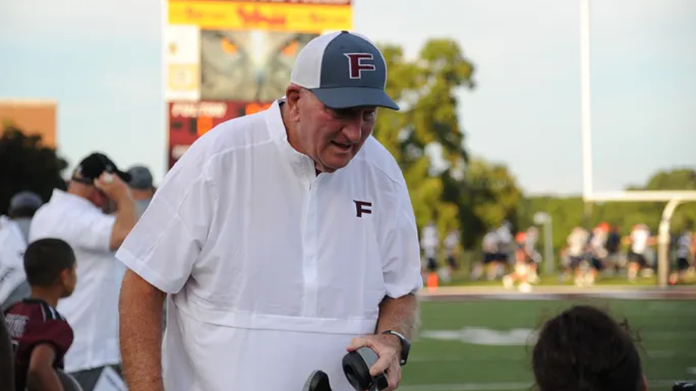 Carson-Newman mourns the passing of C-N Hall of Famer, Knoxville coaching legend Bob Black