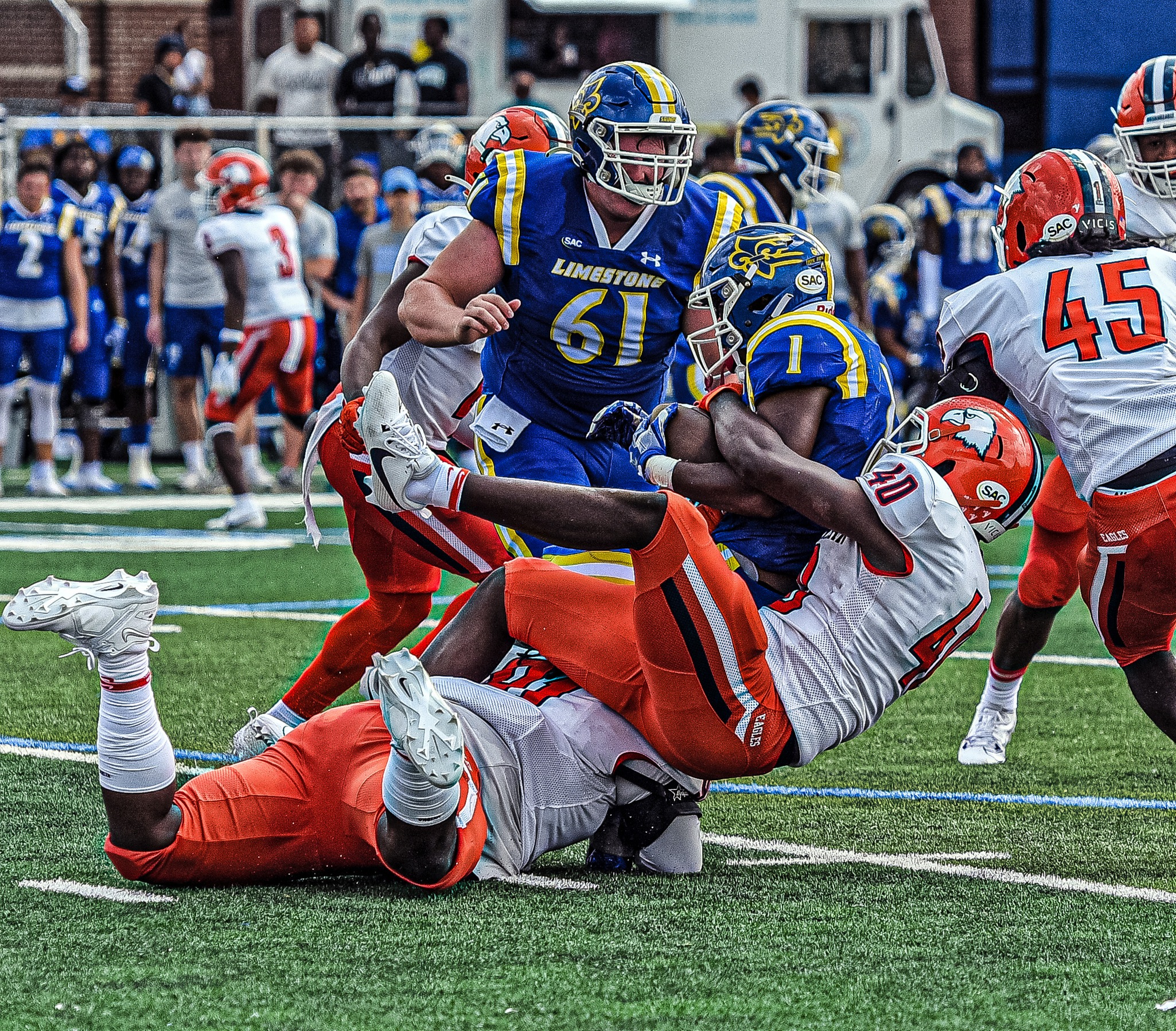 Saints gash Eagles, 45-14