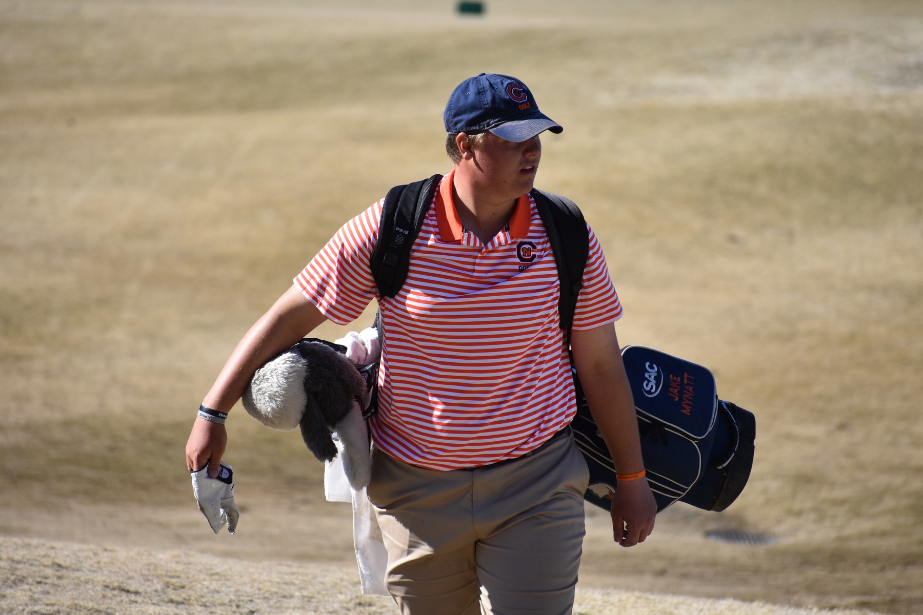 Hodge's debut paces No. 18 C-N in first day of Cougar Invitational