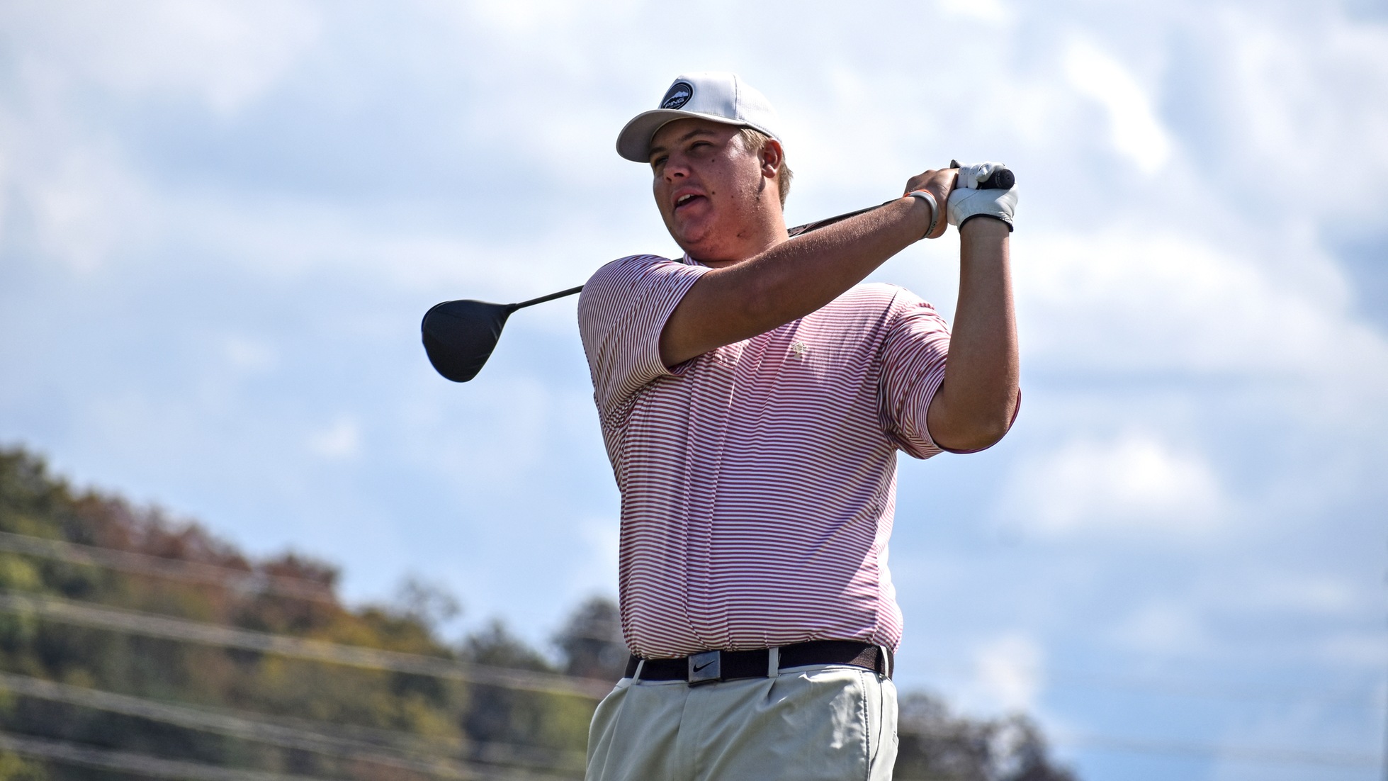 No. 22/23 C-N sitting fifth after first round of Panther Invitational