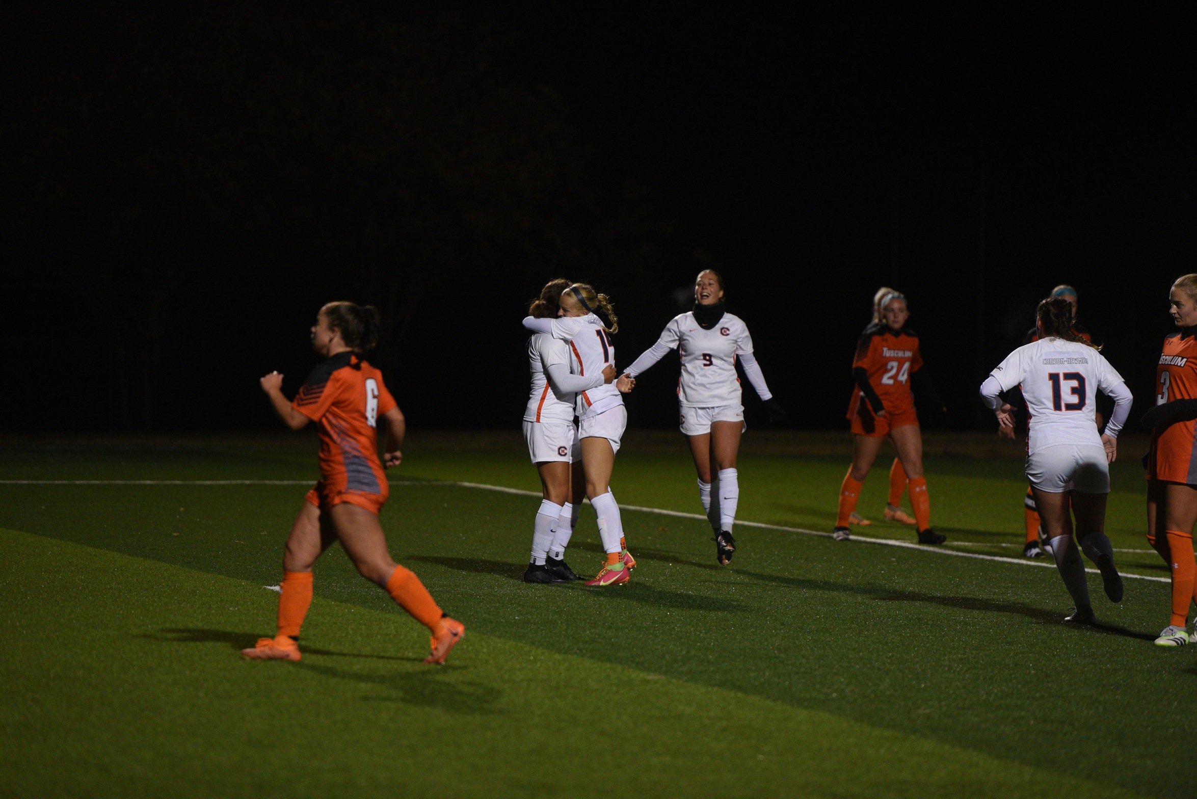 Second half surge drives Eagles past Pioneers