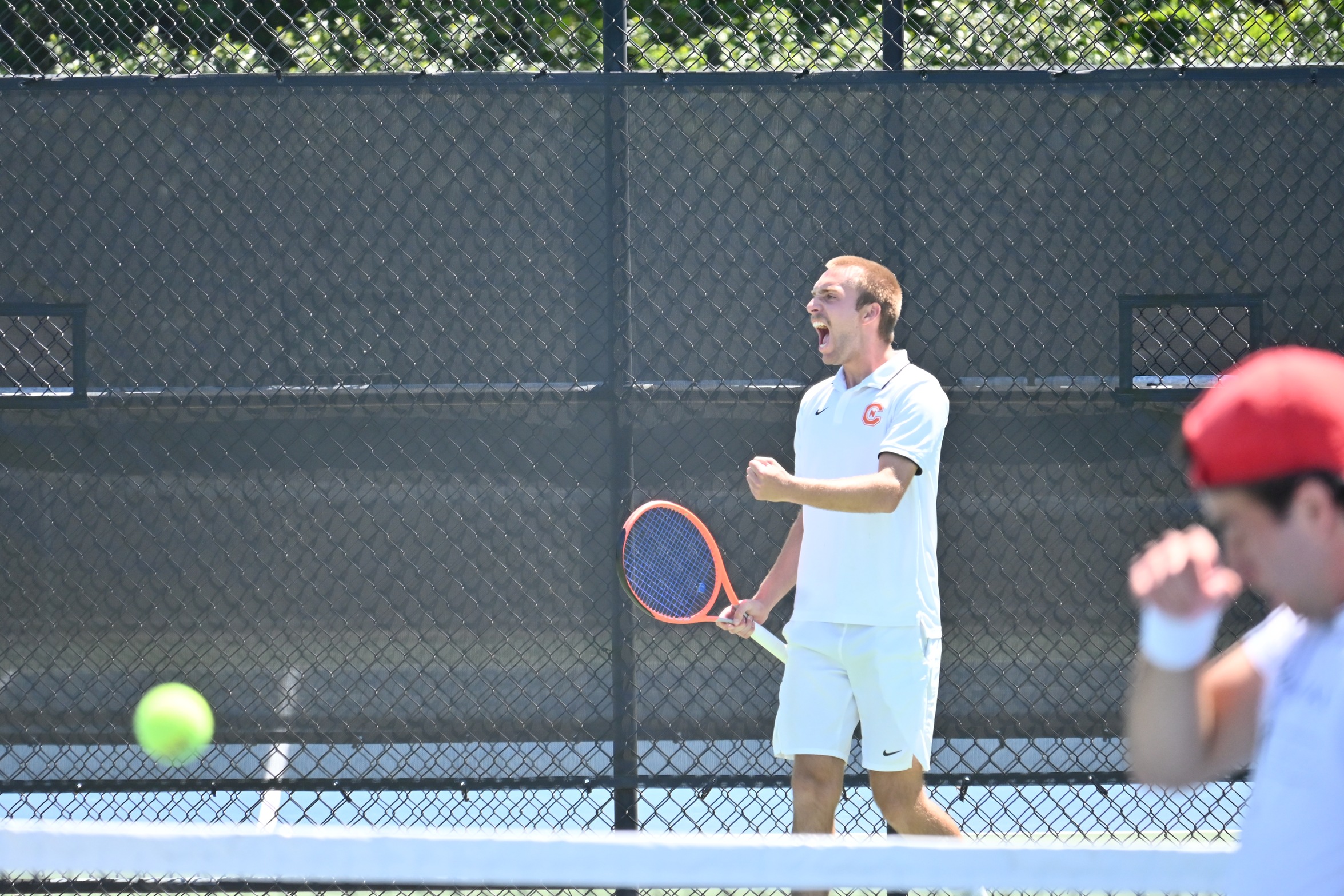 Eagles Upset No. 25 LMU to Advance to SAC Semis