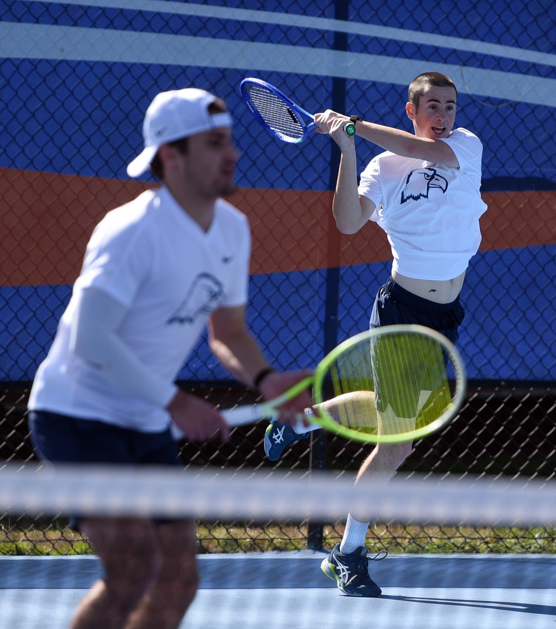 Most dominant win of the season for the Eagles puts men&rsquo;s tennis on a two-match win streak