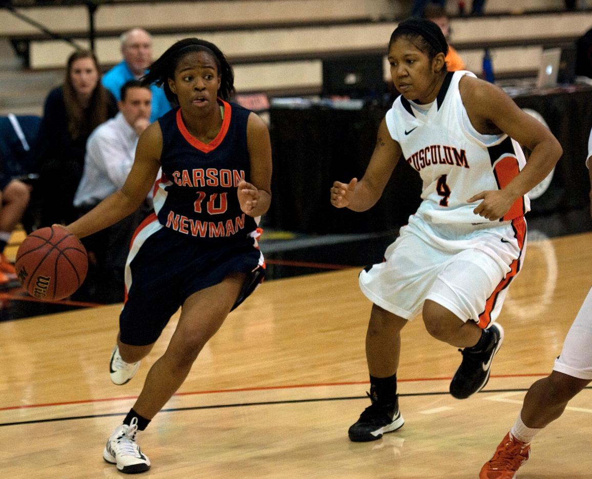 Lady Eagles welcome Pioneers to Holt Fieldhouse