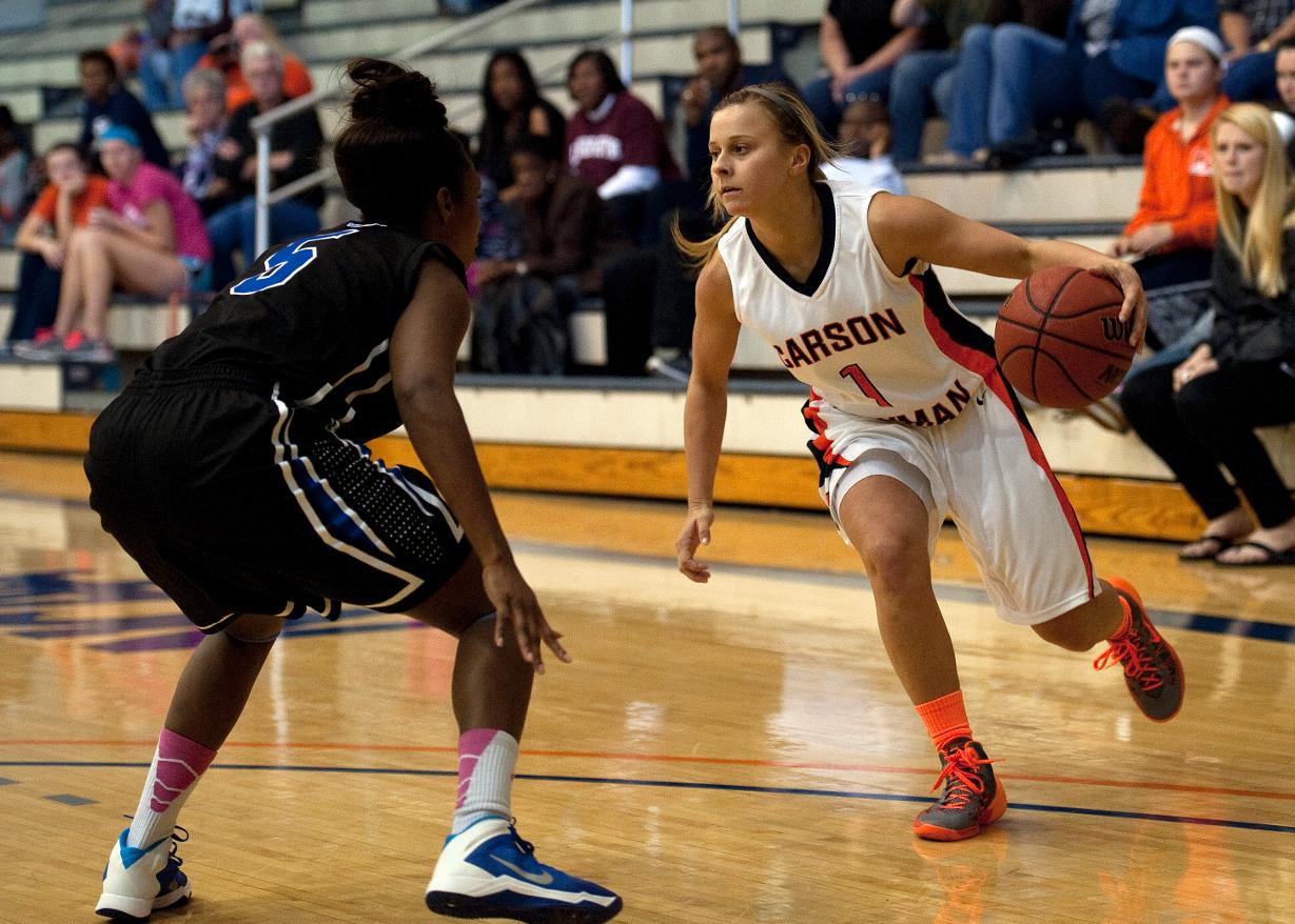Lady Eagles Travel to Bristol