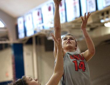 Lady Eagles End Losing Streak with 73-62 Win at Brevard