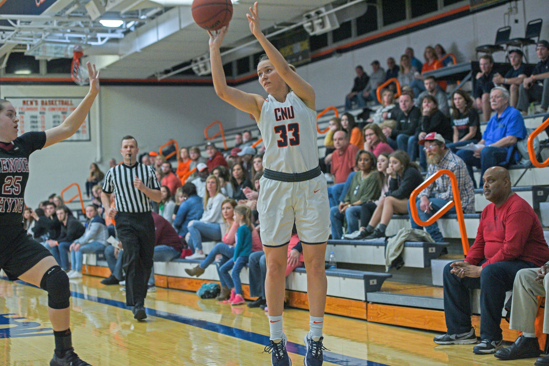 C-N tallies SAC three-point record dismantling Bears
