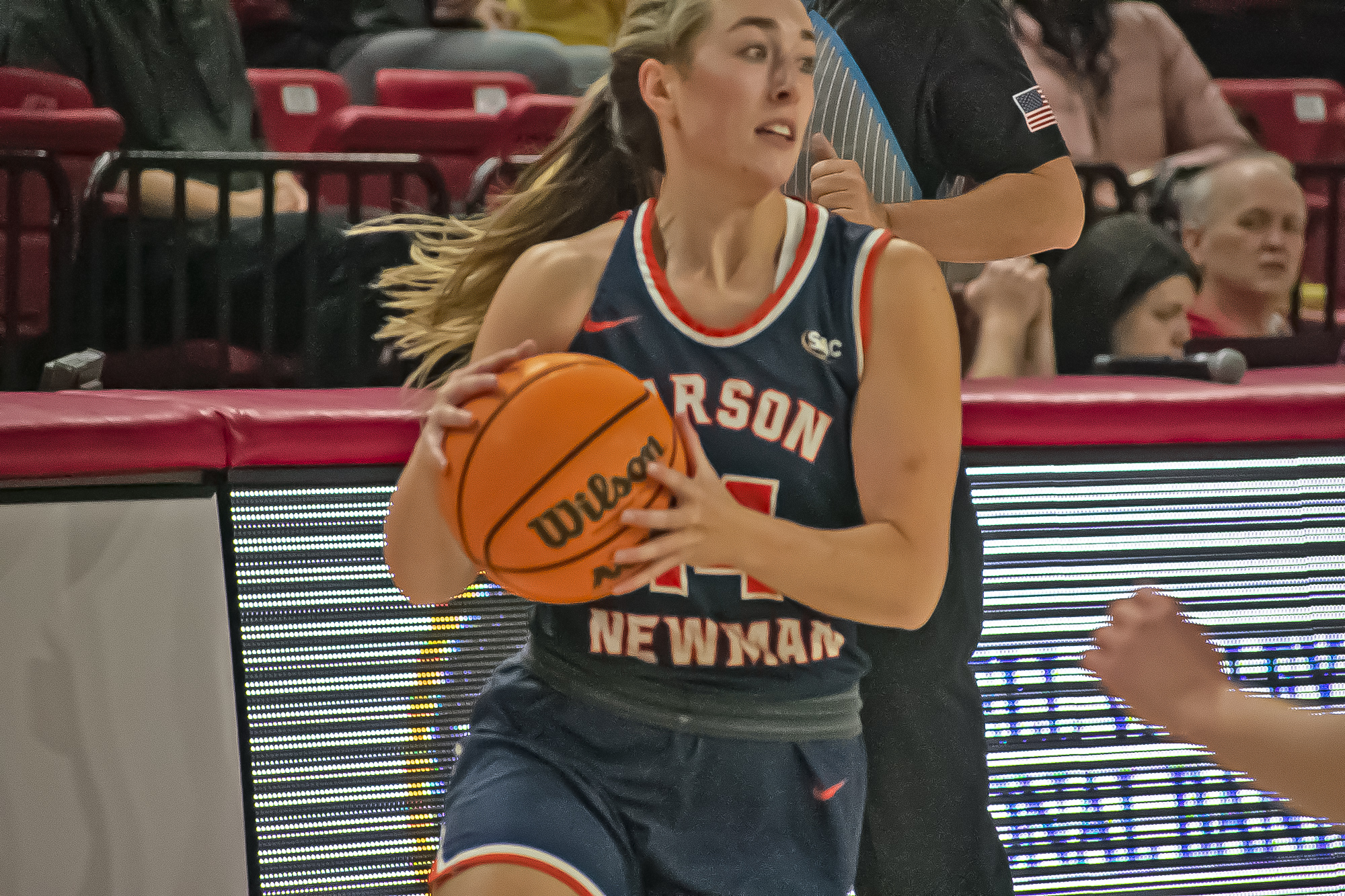 Bulldogs stave off Lady Eagles despite Penland&rsquo;s career high