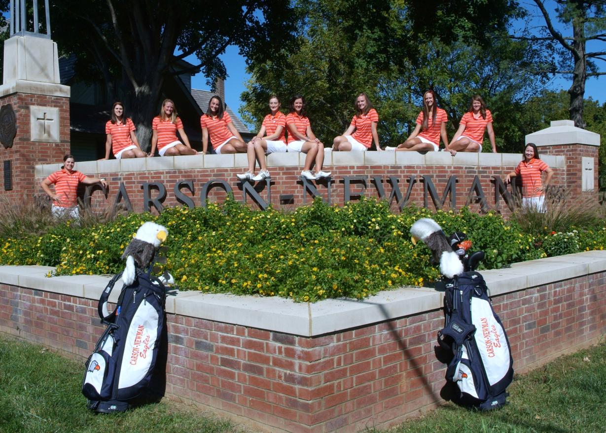 Heavy rain delays Women's Golf Tournament