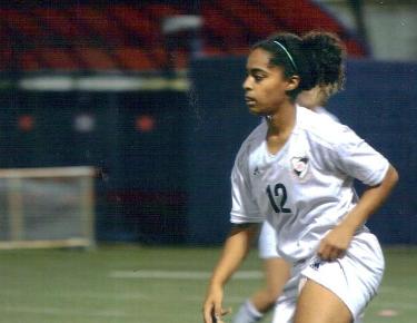 Russell becomes 13th player to sign with women&rsquo;s soccer program for 2013
